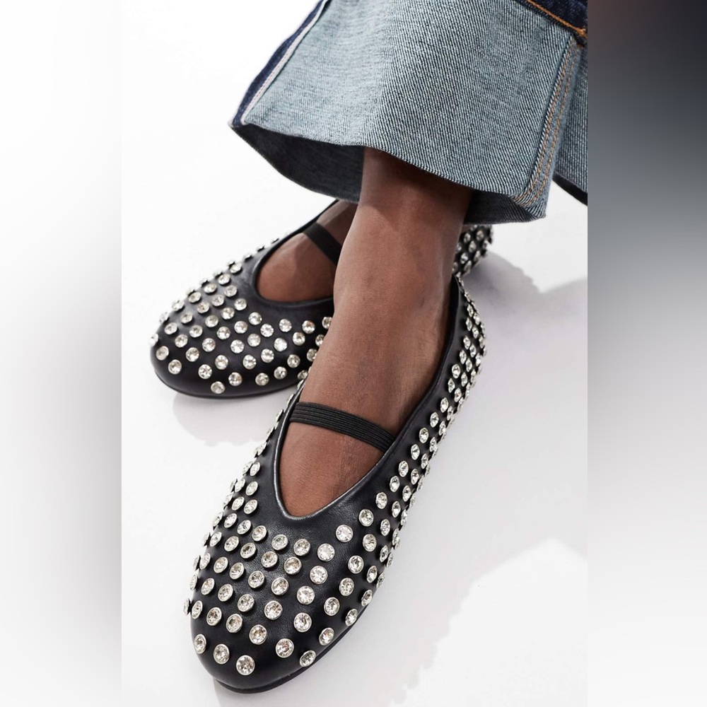 NEW Studded Mary Jane Flats